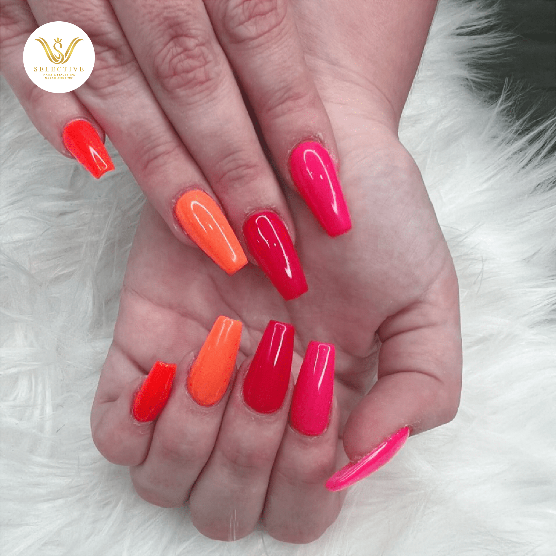 Manicure trends with colorful nails