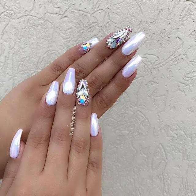 Top 10 Gorgeous Glitter Nail Designs 2023: Bookmark It Right Away! -  SetMyWed