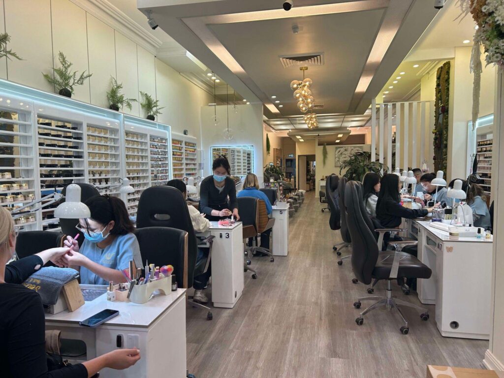 Brides Love Our Bridal Nails – The Perfect Finishing Touch for Your Big Day!