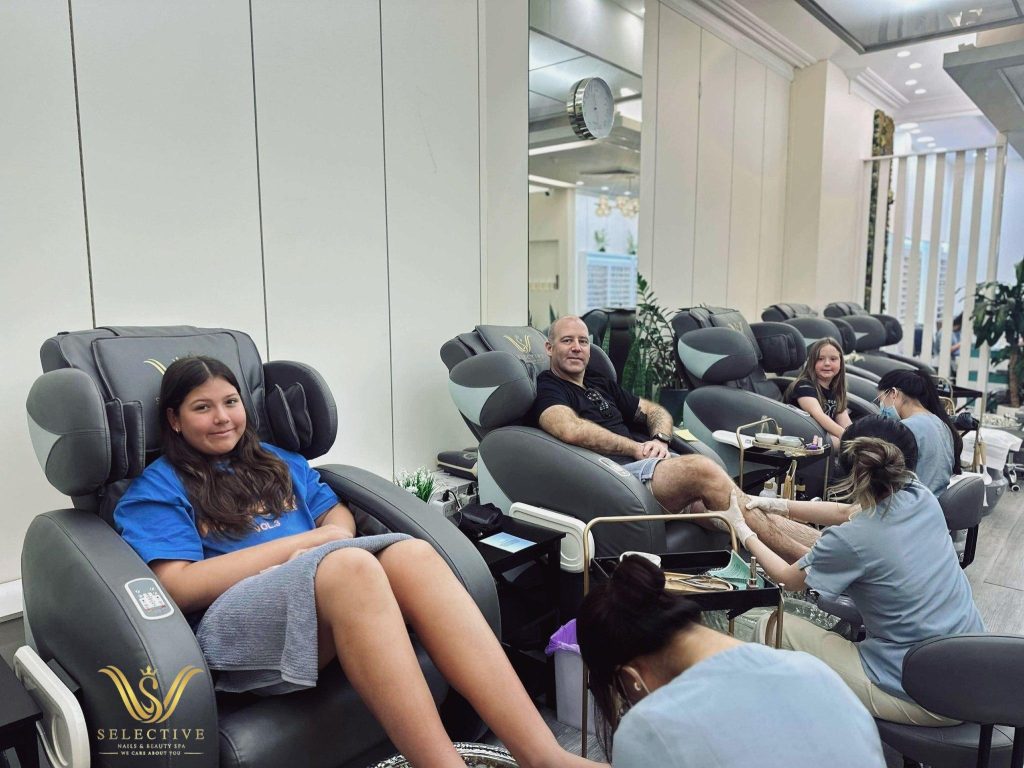 The Ultimate Bridal Nail Package – Because You Deserve the Best!