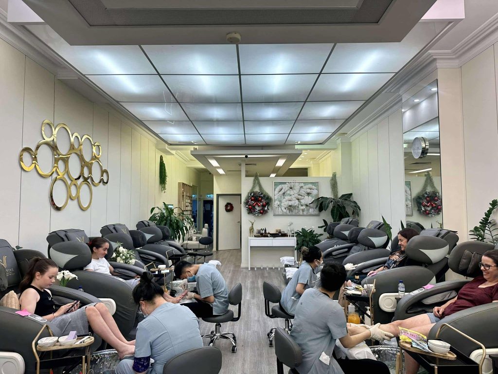 Where Beauty Meets Perfection – Top-Rated Nail & Spa Services Await!