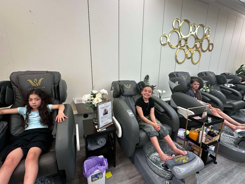 Nail Services Directory – Complete Treatment Guide & Specialist Finder