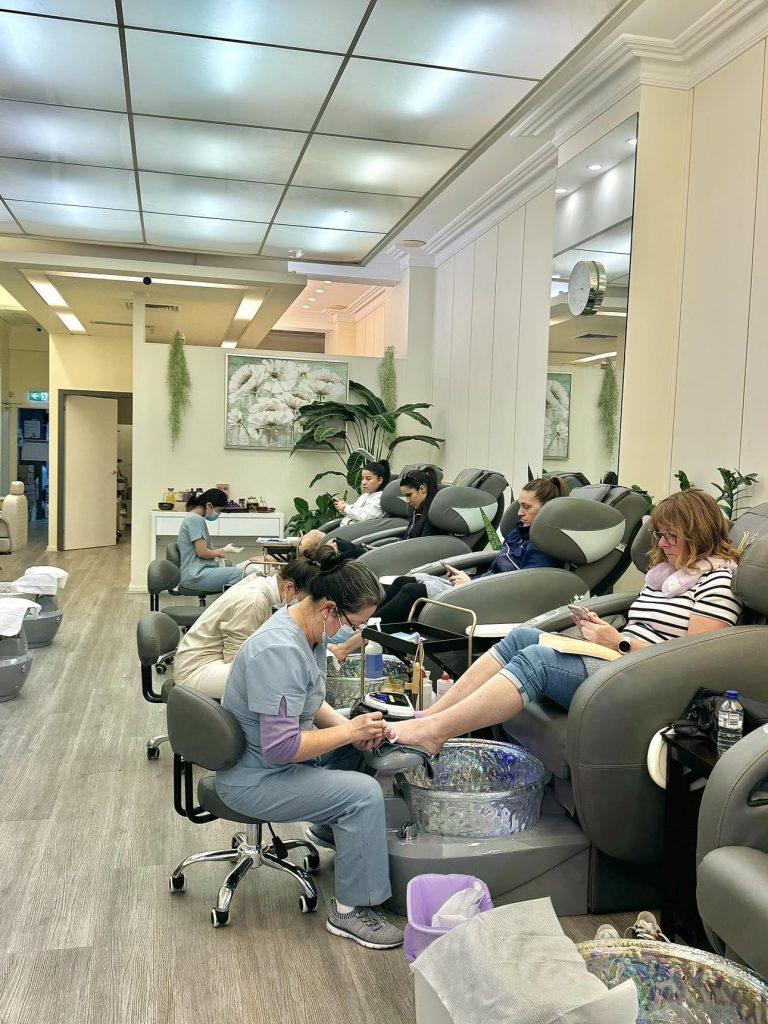 Online Booking Nail Salon – Digital Reservation & Automated Systems